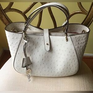 Dooney & Bourke Sahara Small Camilla White